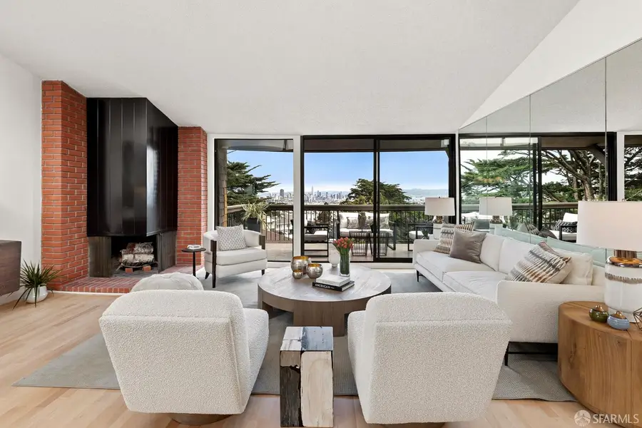 1 Topaz Way, San Francisco, CA 94131 - #2