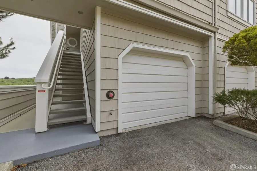 743 Green Ridge Drive #1, Daly City, CA 94014 - #3