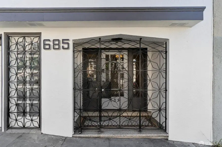 685 25th Avenue, San Francisco, CA 94121 - #2