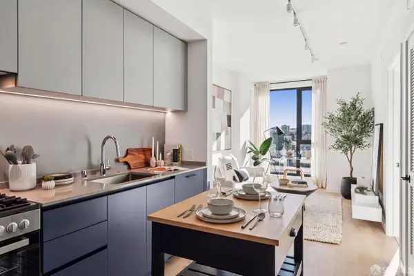 988 Harrison Street #JR8, San Francisco, CA 94107