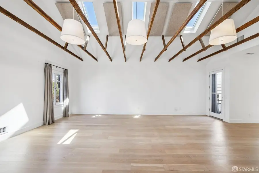 2977 21st Street #2977a, San Francisco, CA 94110 - #3