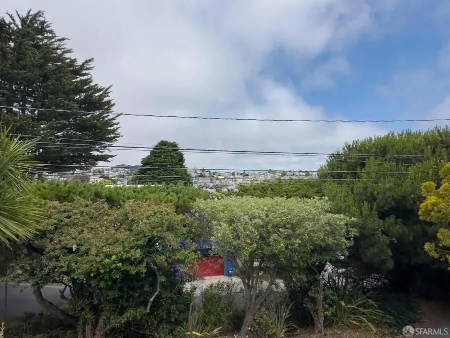 4287 Cesar Chavez Street, San Francisco, CA 94131 - #3