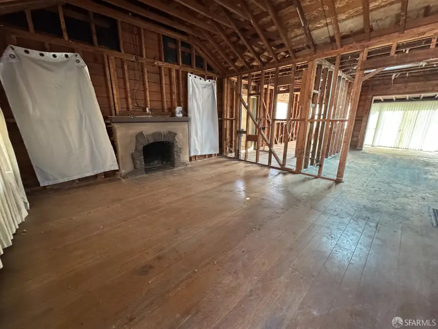 563 Durant Avenue, San Leandro, CA 94577 - #2