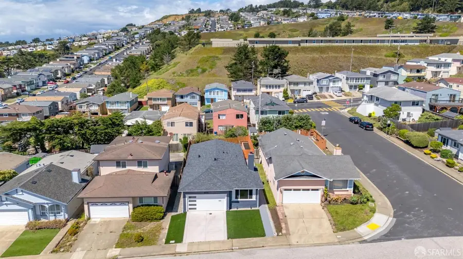 5042 Palmetto Avenue, Pacifica, CA 94044 - #3