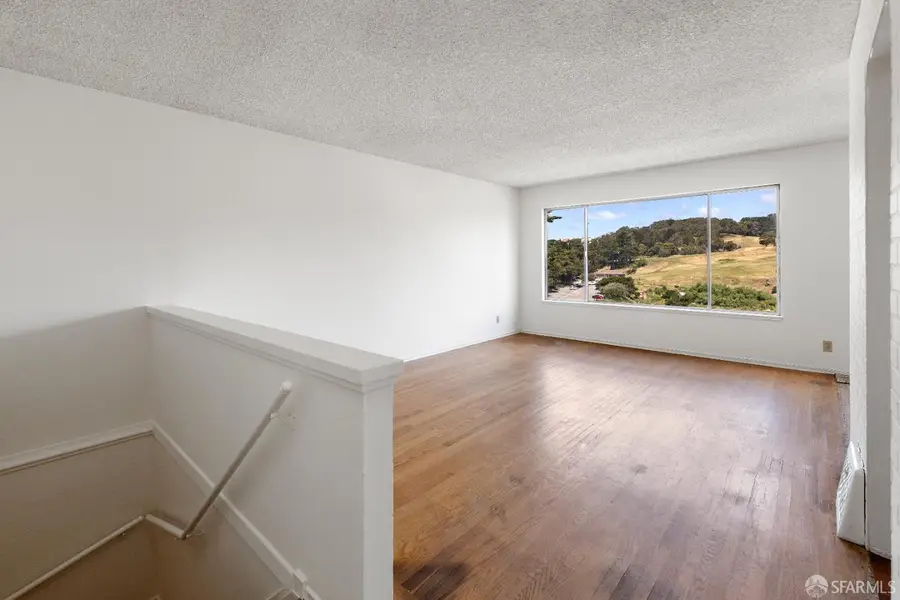 917 Rolph Street, San Francisco, CA 94112 - #2