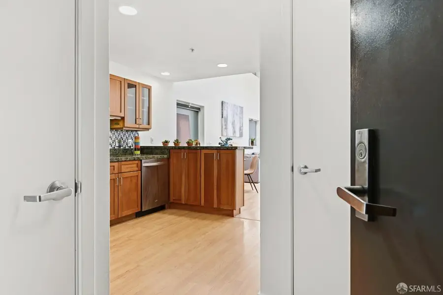 950 Harrison Street #215, San Francisco, CA 94107 - #2