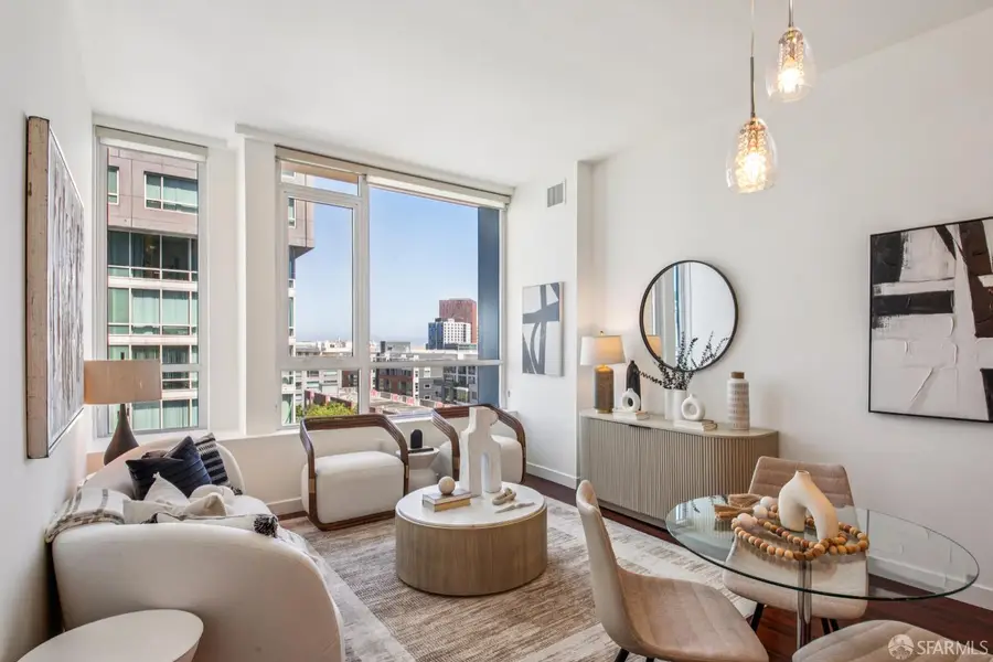 300 Berry Street #902, San Francisco, CA 94158 - #2