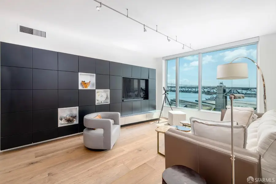 338 Spear Street #18E, San Francisco, CA 94105 - #2