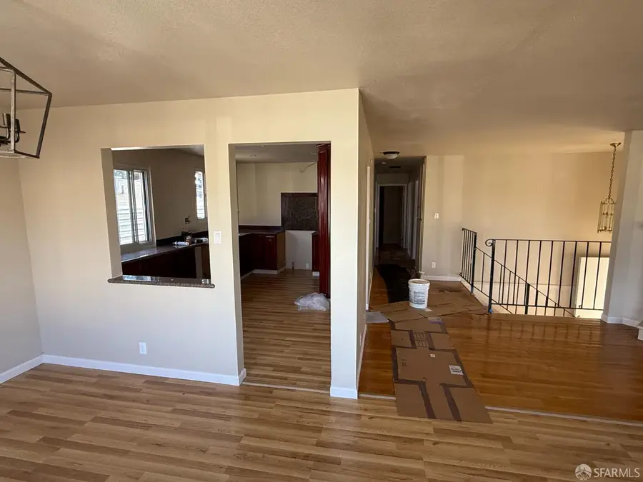 922 Gellert Boulevard, Daly City, CA 94015 - #2