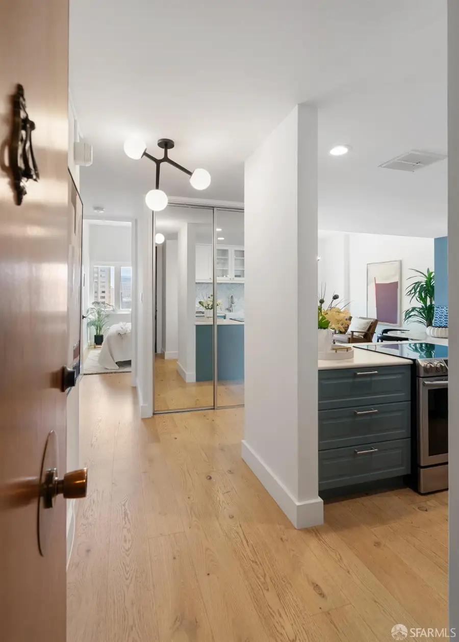 1001 Pine Street #1402, San Francisco, CA 94109 - #2