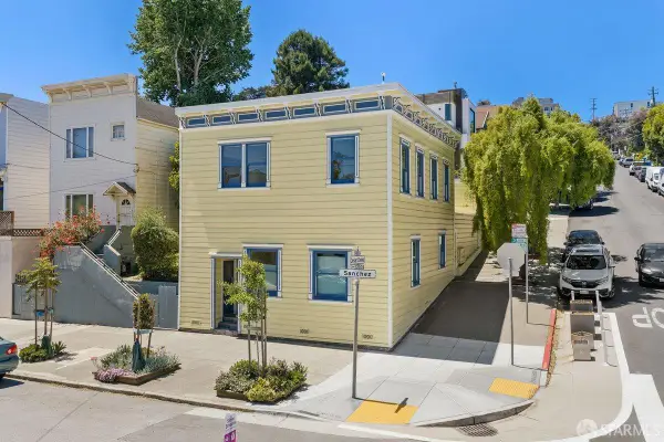 1352 Sanchez Street, San Francisco, CA 94131