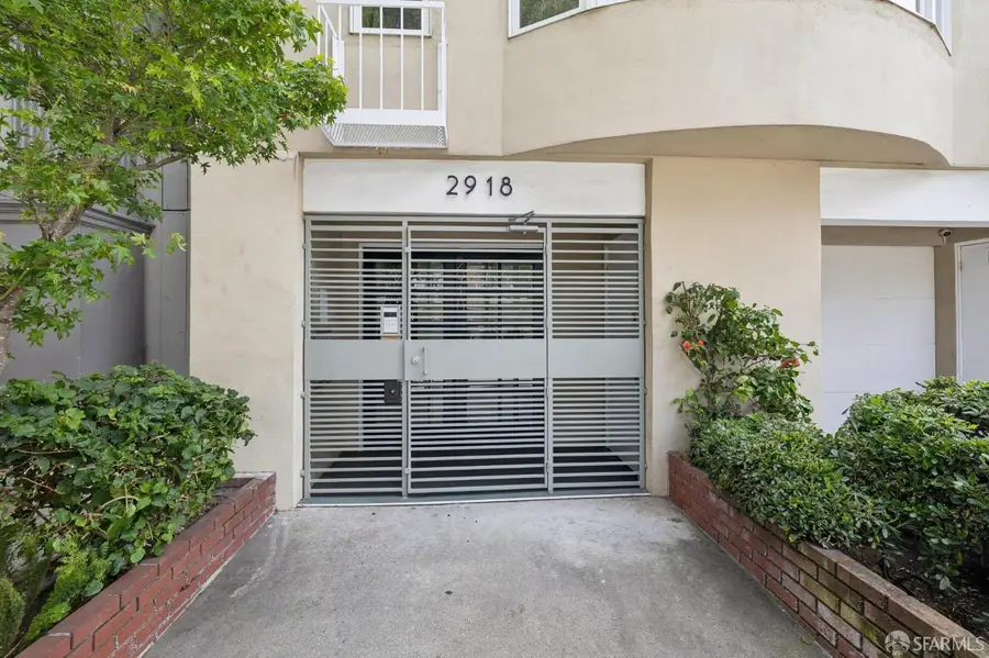 2918 Van Ness Street #1, San Francisco, CA 94109 - #3