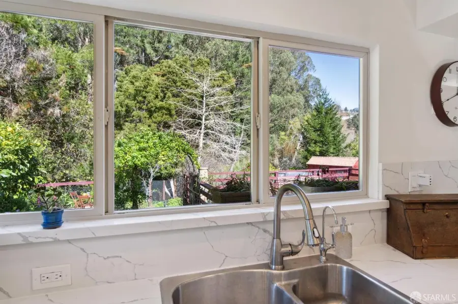 1639 Toledo Court, Pacifica, CA 94044 - #3