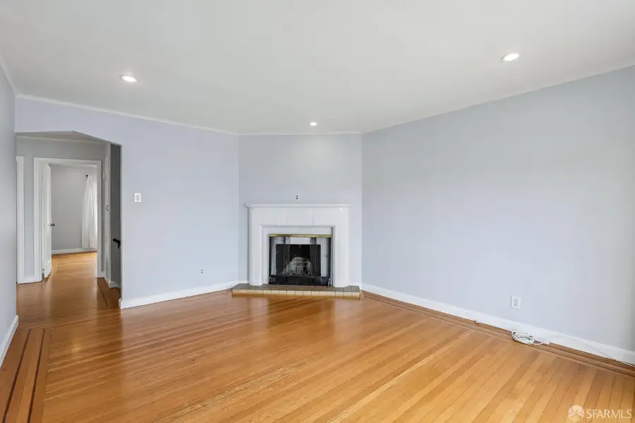 1547 Hudson Avenue, San Francisco, CA 94124 - #2