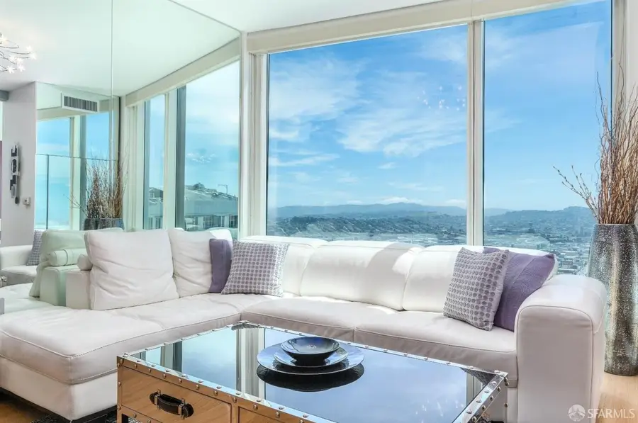 425 1st Street #4304, San Francisco, CA 94105 - #2