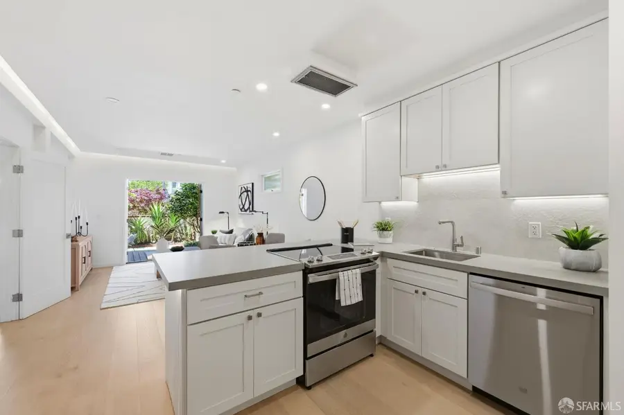 136 Parnassus Avenue #4, San Francisco, CA 94117 - #2