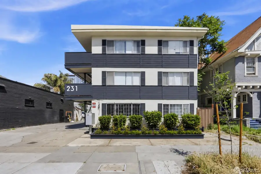 231 E San Fernando Street, San Jose, CA 95112 - #2