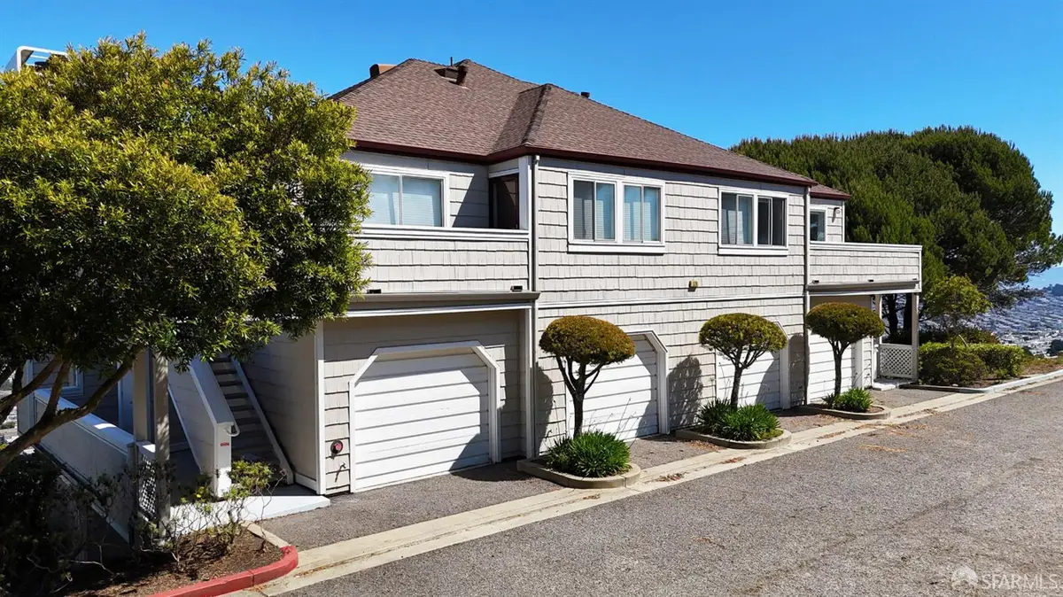 520 Pointe Pacific Drive #2, Daly City, CA 94014 - #1