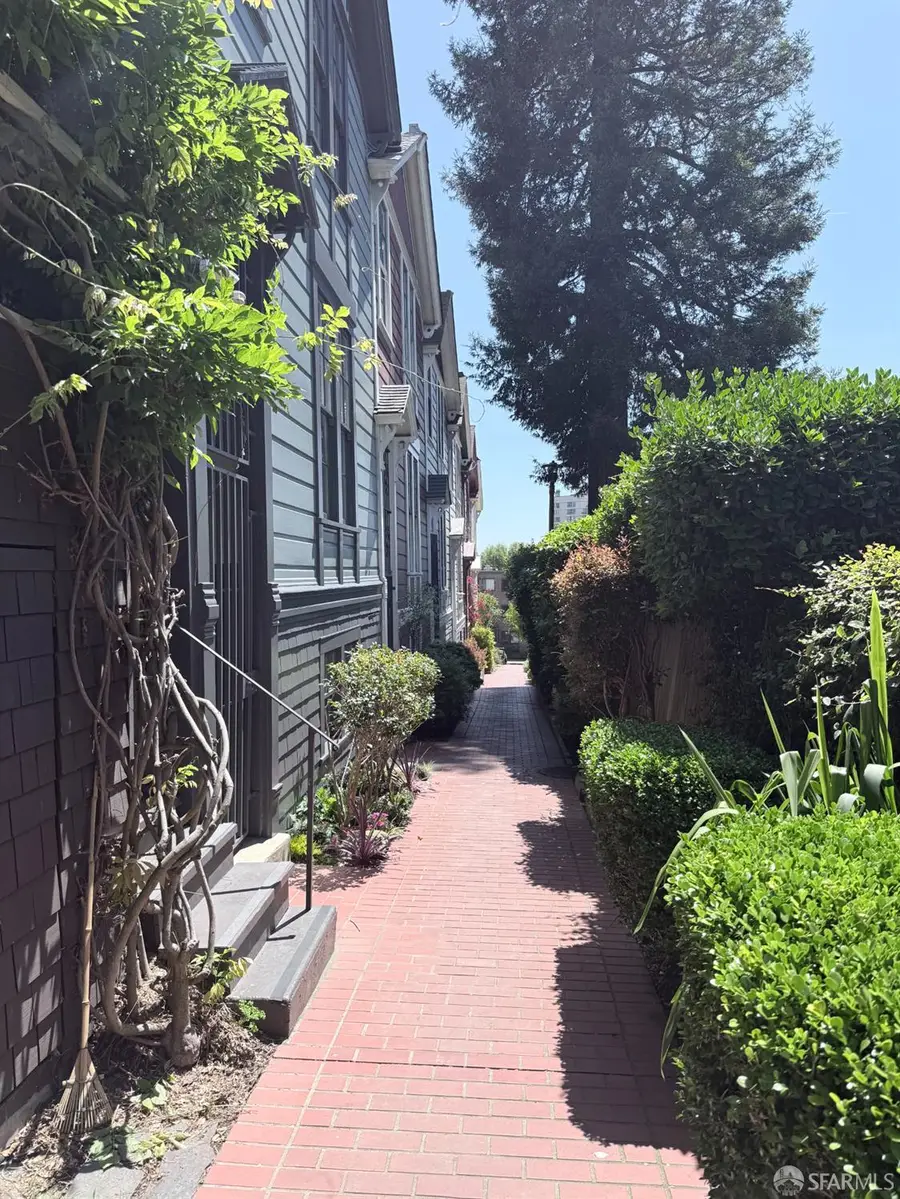 6 Cottage Row, San Francisco, CA 94115 - #3