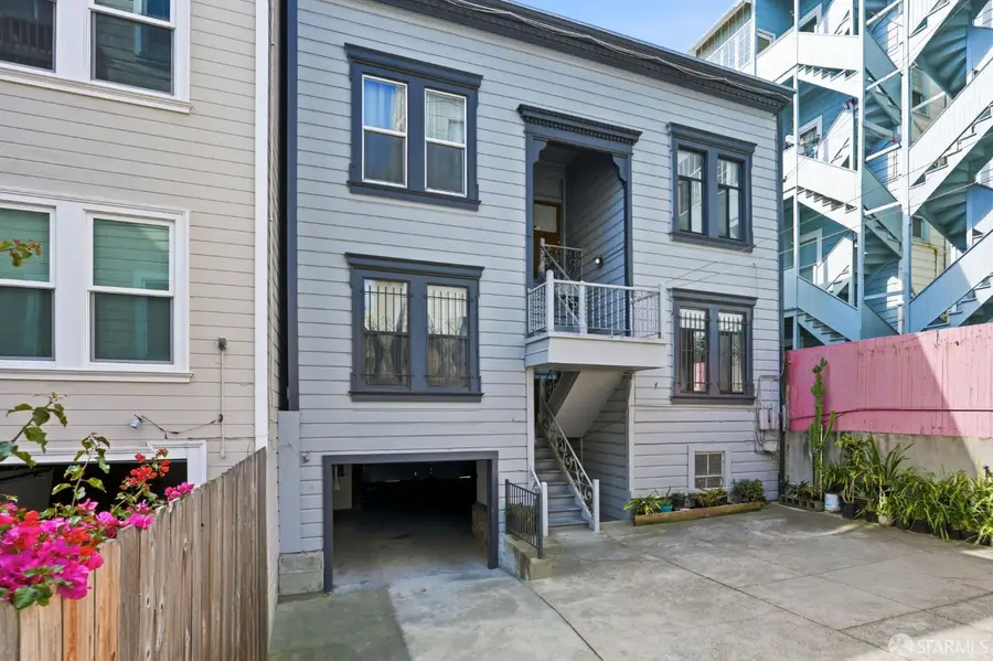 881 Vallejo Street #A, San Francisco, CA 94133 - #2