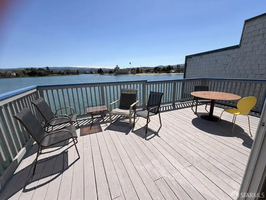 967 Shoal Drive, San Mateo, CA 94404 - #3