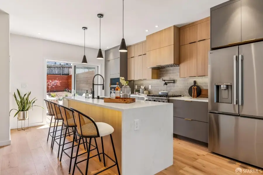 323 Chicago Way, San Francisco, CA 94112 - #3