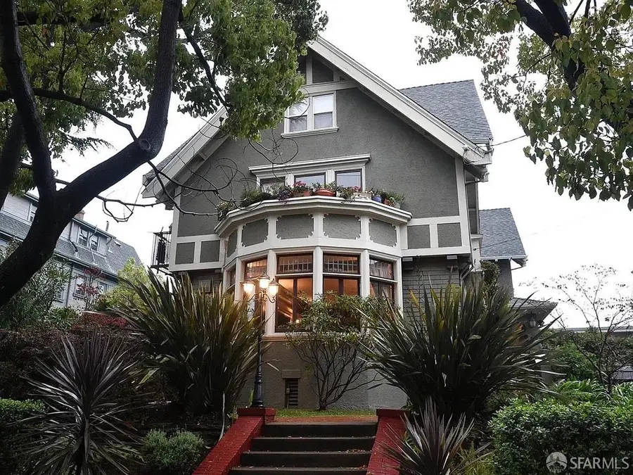 390 Euclid Avenue, Oakland, CA 94610 - #2