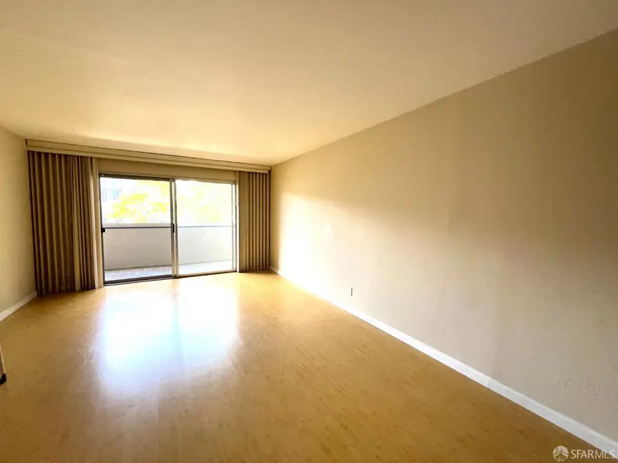 965 Shorepoint Court #211, Alameda, CA 94501 - #3