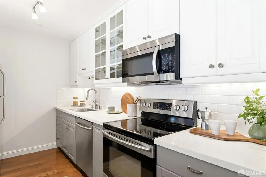 1820 Vallejo Street #202, San Francisco, CA 94123 - #3