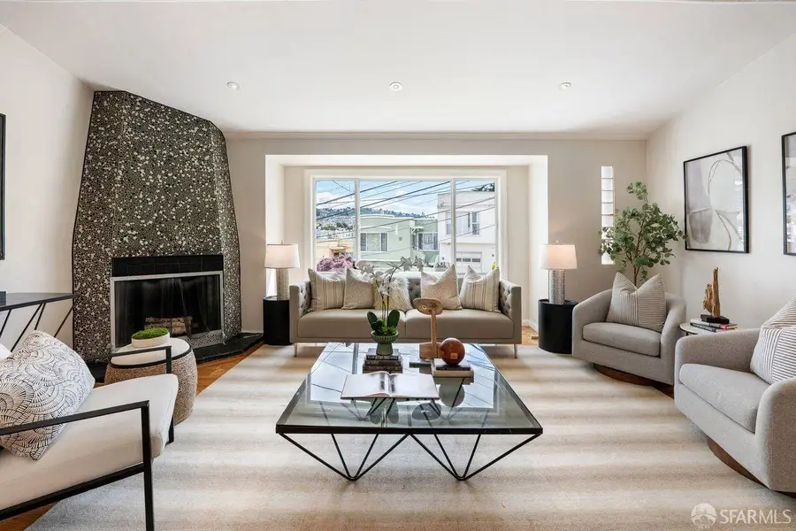246 Ottawa Avenue, San Francisco, CA 94112 - #2
