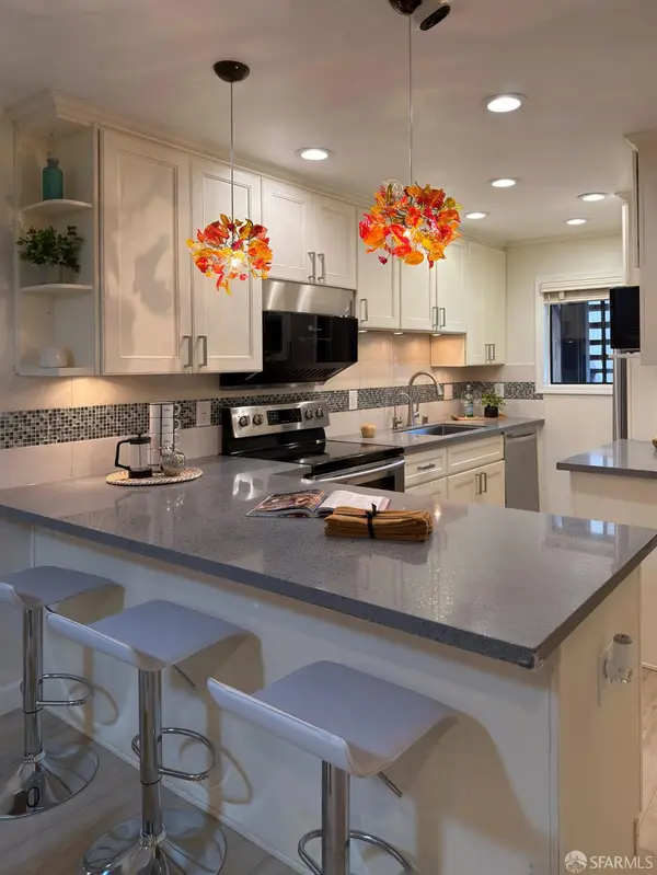 39139 Argonaut Way #104, Fremont, CA 94538