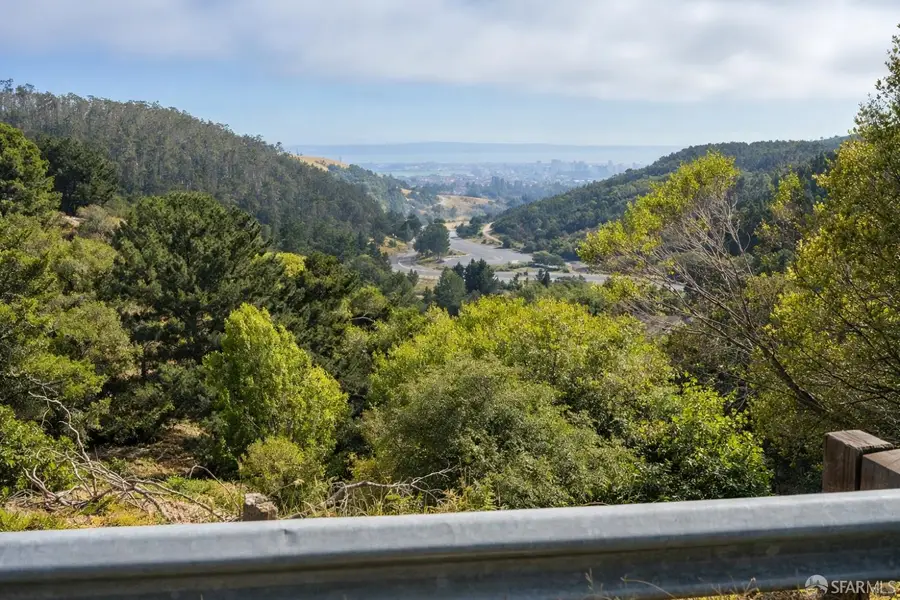 2247 Tunnel Road, Oakland, CA 94611 - #2