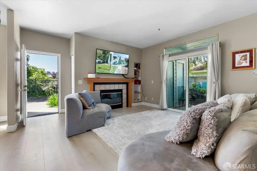 911 Waterford Place, Pinole, CA 94564 - #3