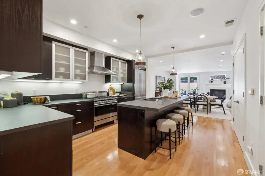 942 South Van Ness Avenue, San Francisco, CA 94110 - #2