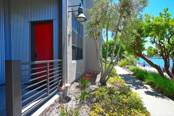 2823 Regatta Drive #164, Oakland, CA 94601