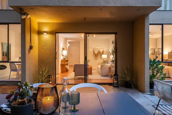 771 Kingston Avenue #104, Piedmont, CA 94611
