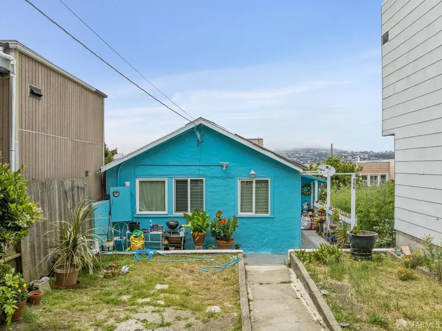 566 Athens Street, San Francisco, CA 94112 - #3