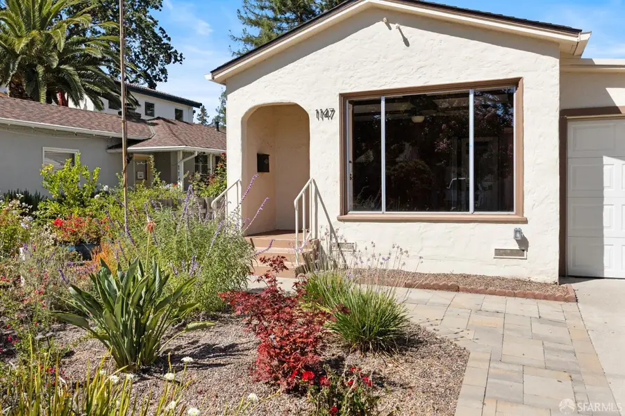 1147 King Street, Redwood City, CA 94061 - #3