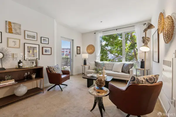 555 Bartlett Street #206, San Francisco, CA 94110