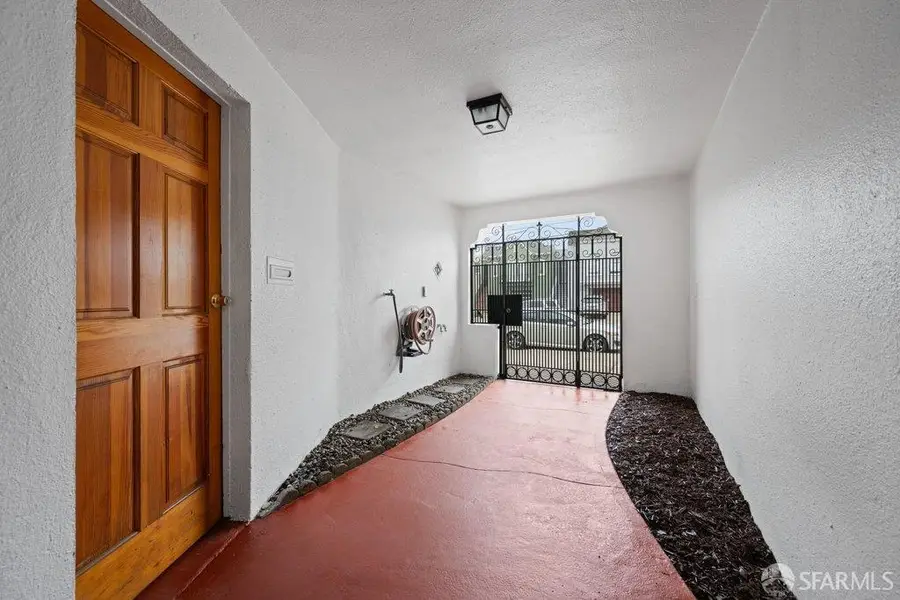 2471 40th Avenue, San Francisco, CA 94116 - #3