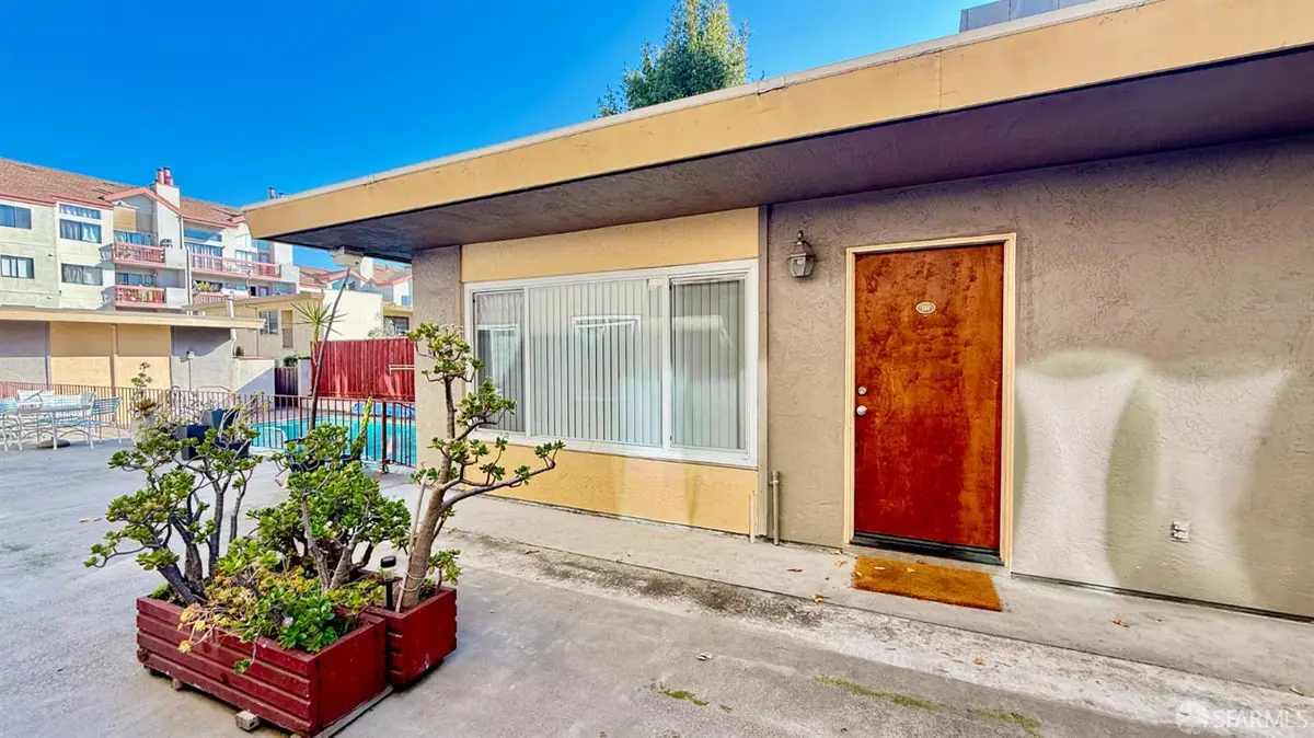 330 Vernon Street #111, Oakland, CA 94610 - #1