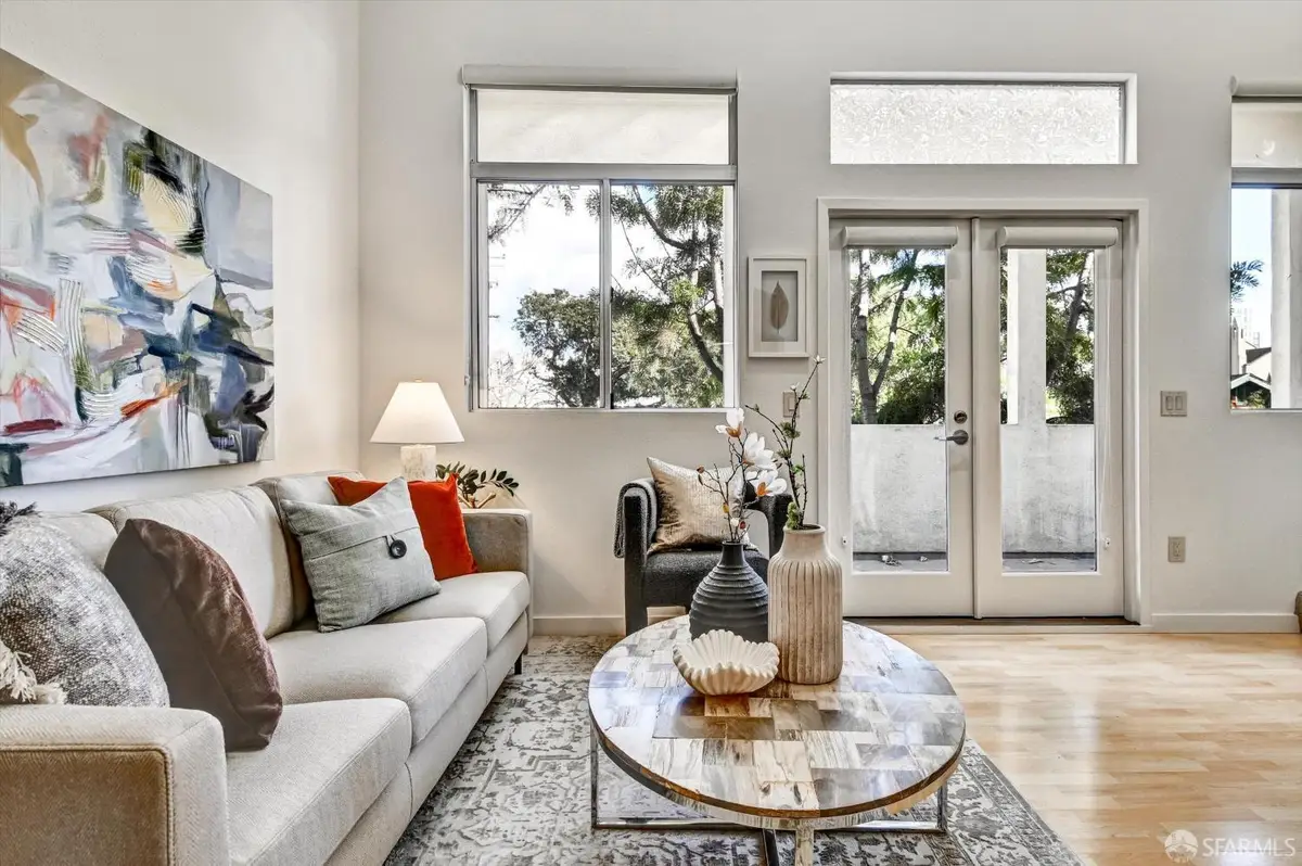 425 28th Street #202a, Oakland, CA 94609 - #1