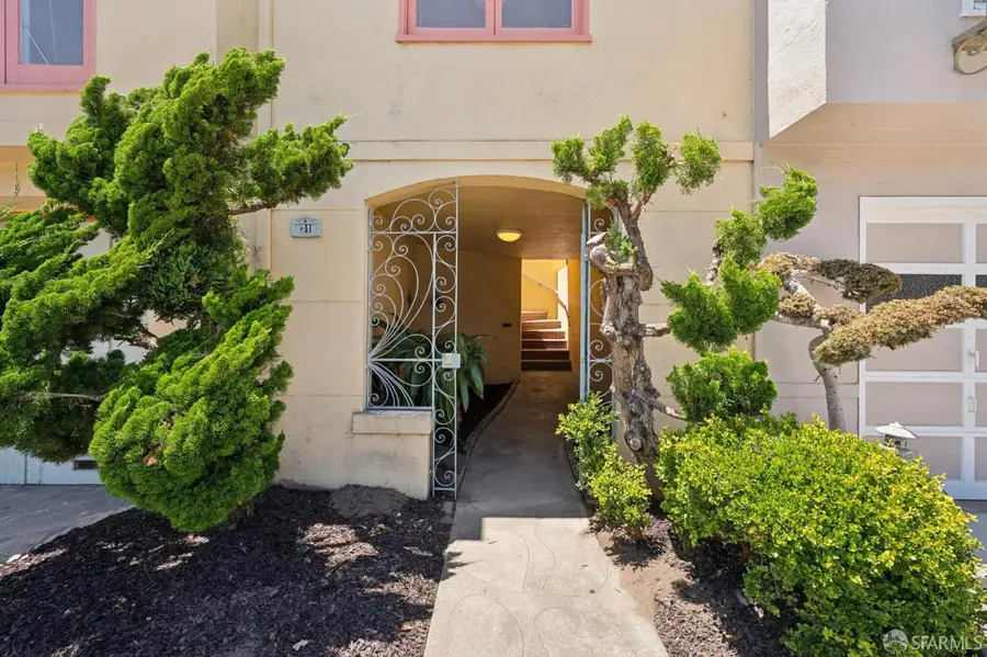 31 Middlefield Drive, San Francisco, CA 94132 - #2
