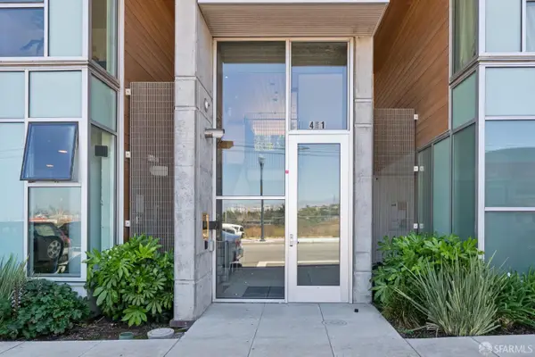451 Donahue Street #414, San Francisco, CA 94124