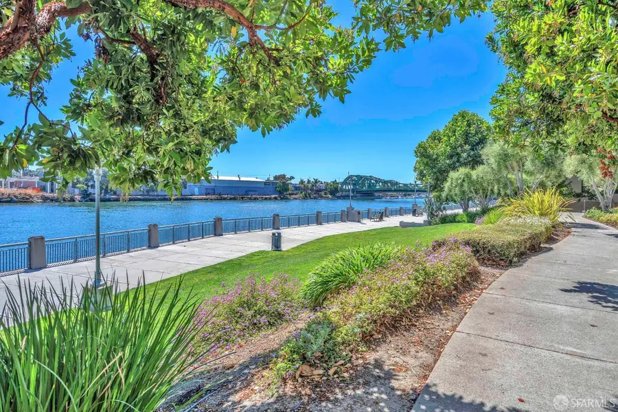 2853 Regatta Drive, Oakland, CA 94601 - #2