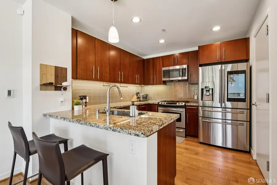 325 Berry Street #114, San Francisco, CA 94158 - #3