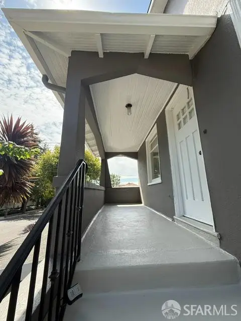 416 Mcauley Street, Oakland, CA 94609 - #2