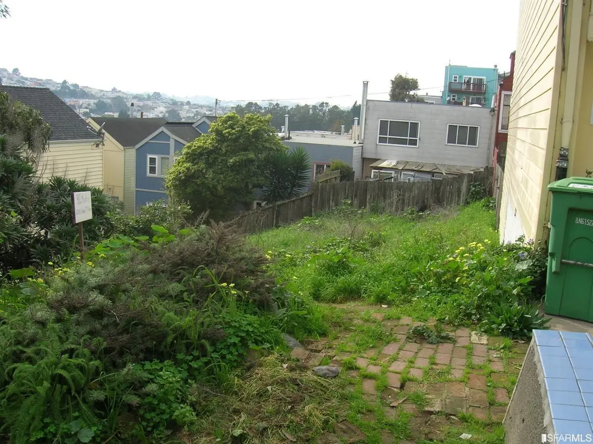 868 Moultrie Street, San Francisco, CA 94110 - #1