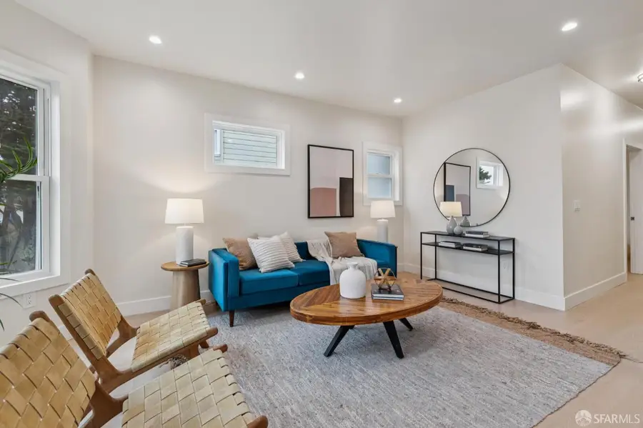 242 Divisadero Street #6, San Francisco, CA 94117 - #3