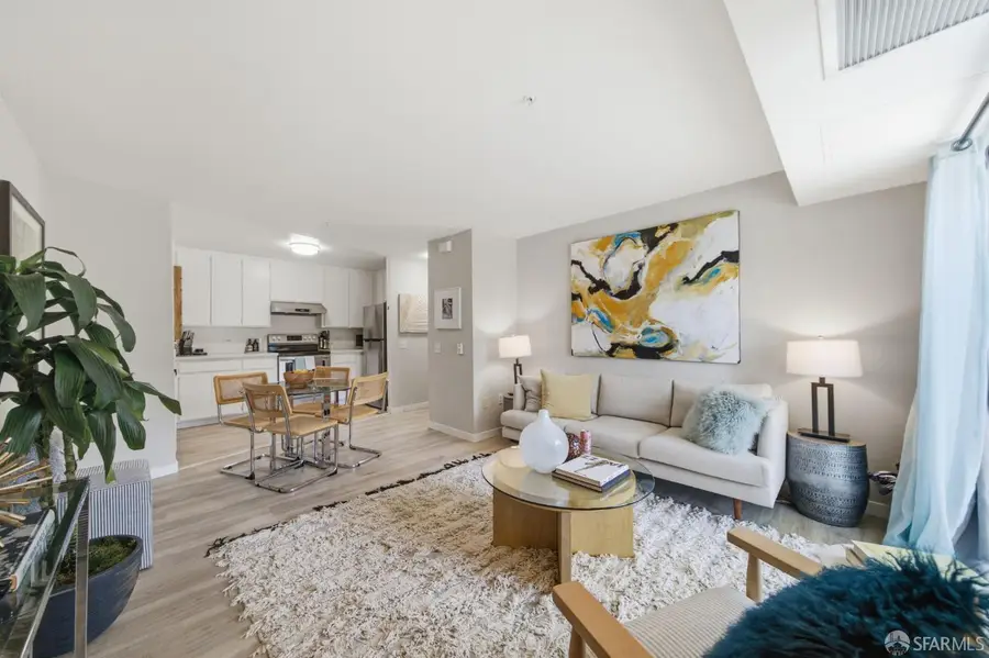 135 Valencia Street #A201, San Francisco, CA 94103 - #2